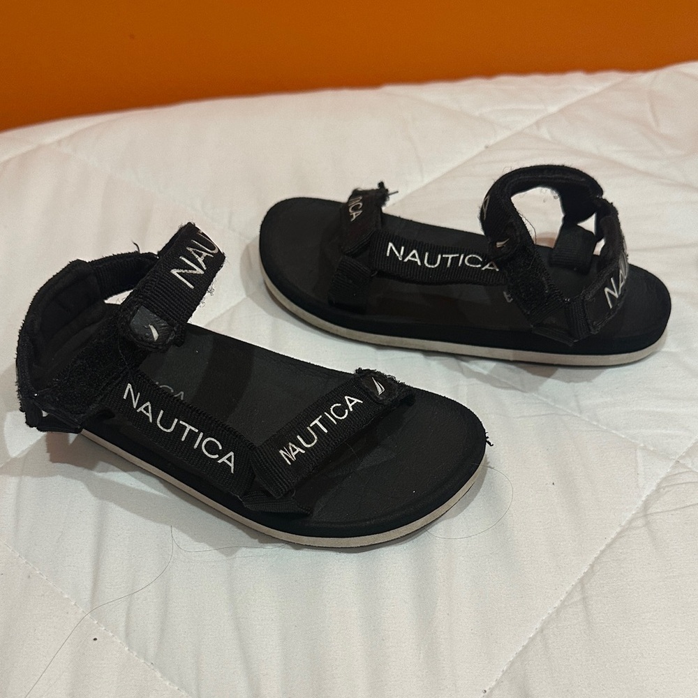 NWOT Nautica Black Adjustable Sandals size 11